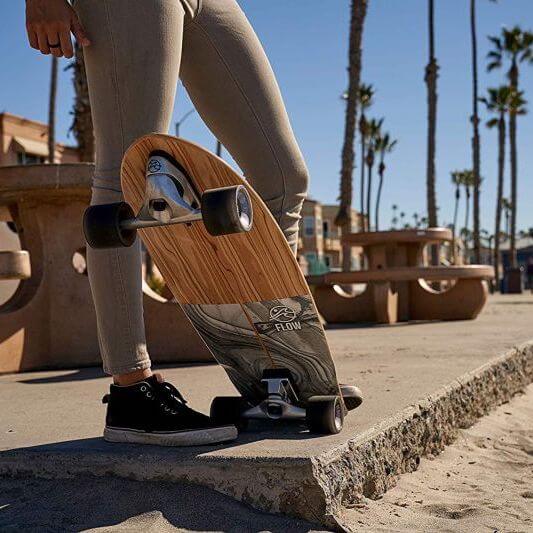 flow_surf_skates_swell_33_1-1-1.jpg